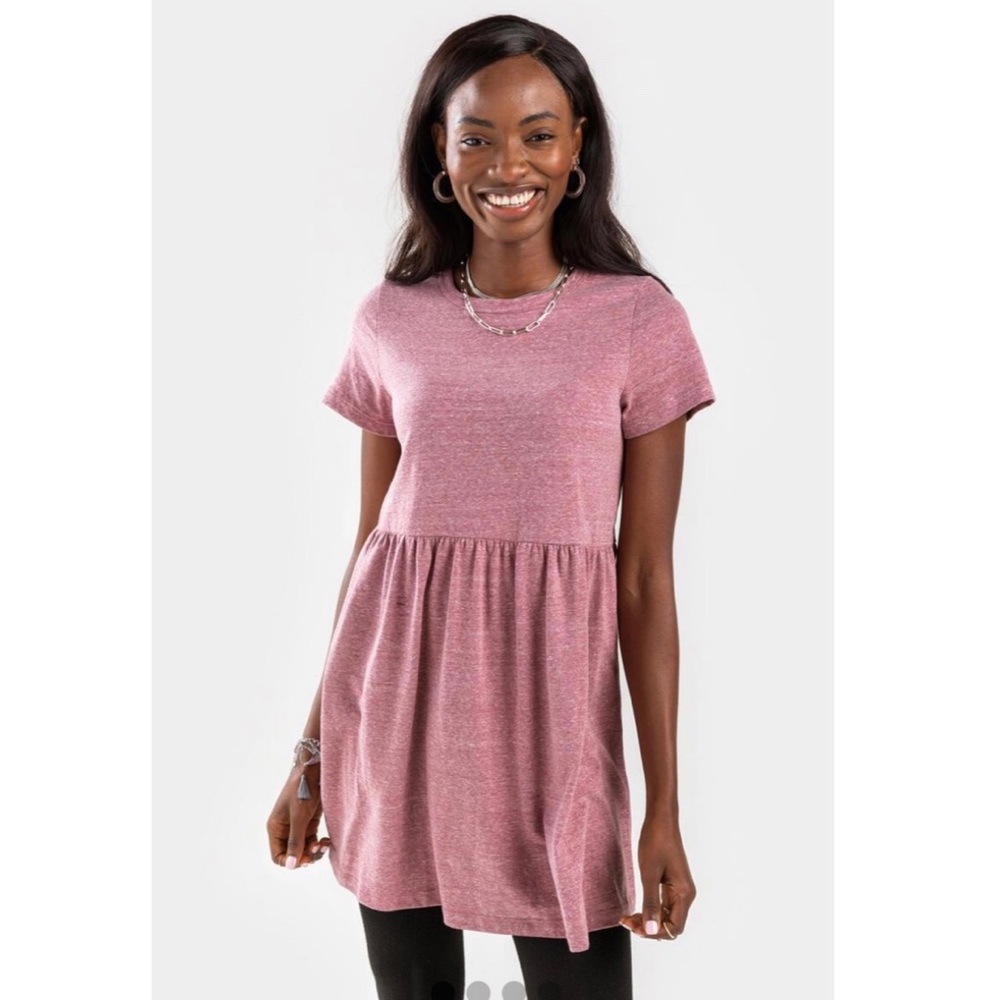 Size small pink Francesca’s dress